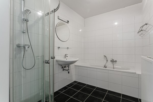 Medium property photo - Titus van Rijnstraat 151, 1058 GB Amsterdam